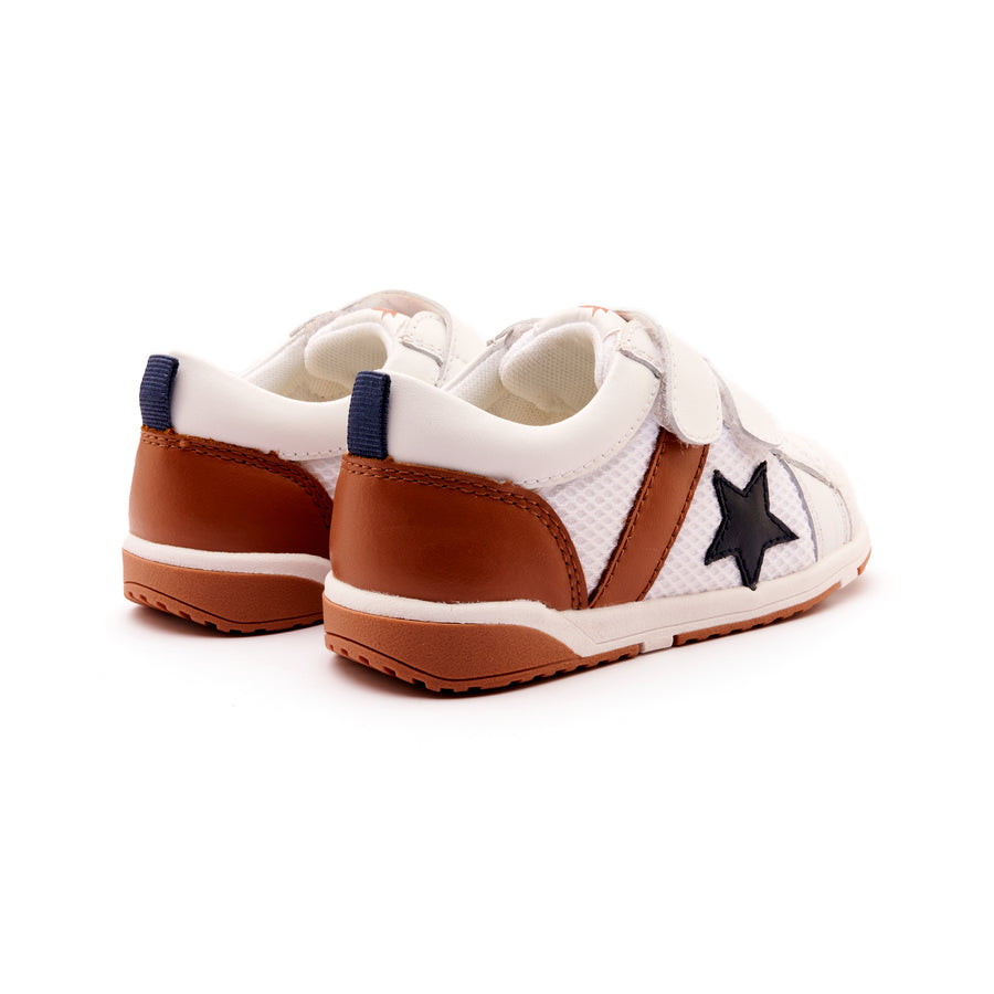 Fresh Tracks Snow/Tan/Navy Shoe