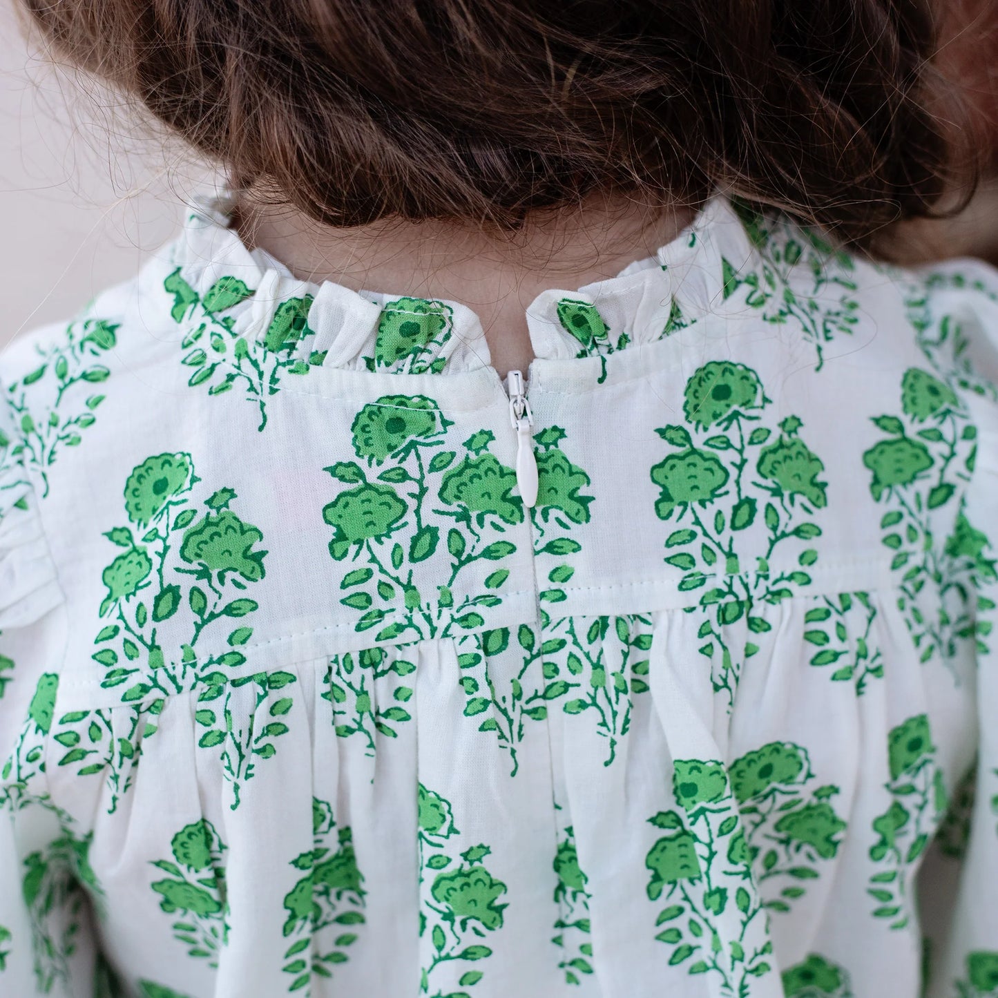 Girls Misha Scallop 2-Piece Set - Green Strawflower