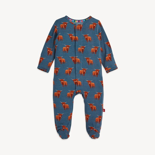 Word to Your Herd Modal Magnetic Footie