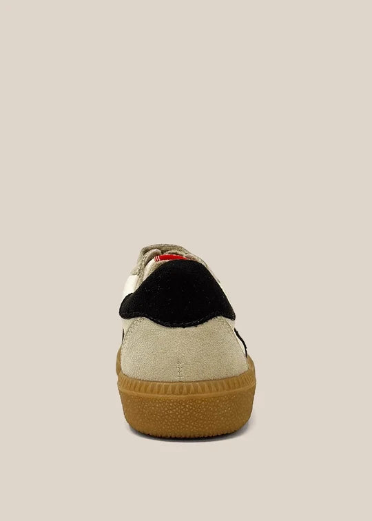 Retro 25 Mini Black and White